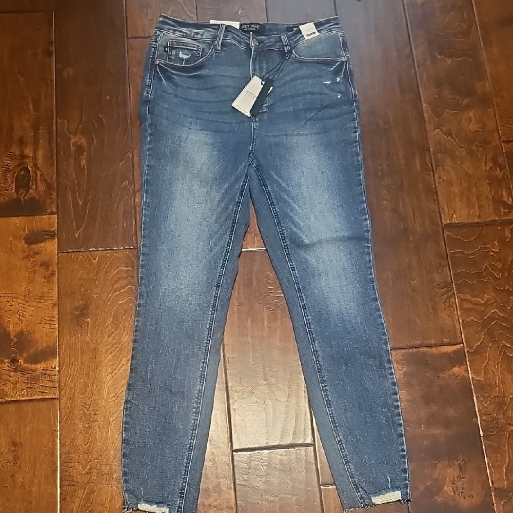 Judy Blue Sz 15/32 Skinny Jeans in Classic Blue NWT